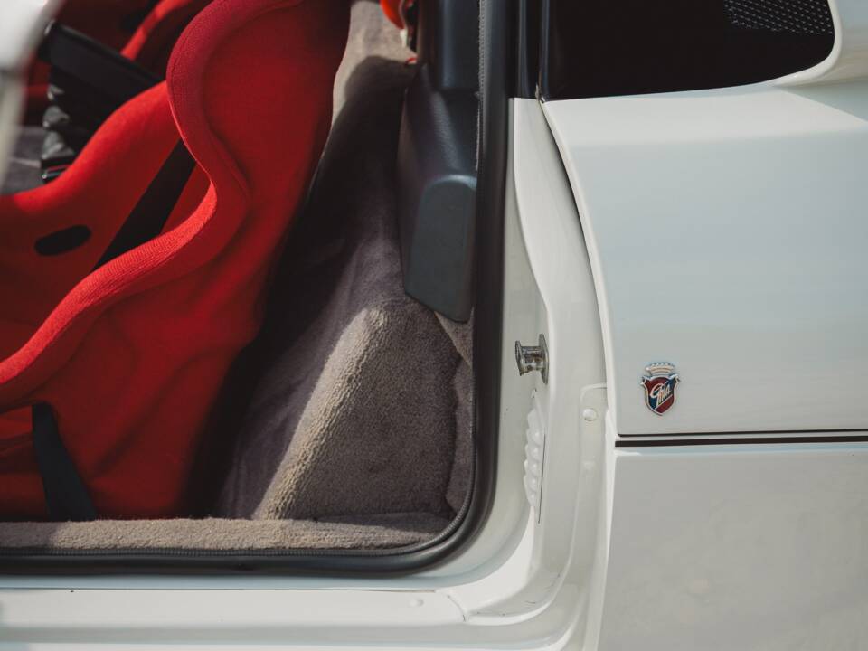 Image 43/50 of Ford Sierra RS Cosworth (1987)