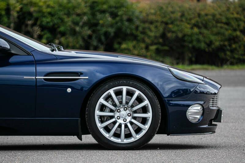 Bild 36/43 von Aston Martin V12 Vanquish (2003)