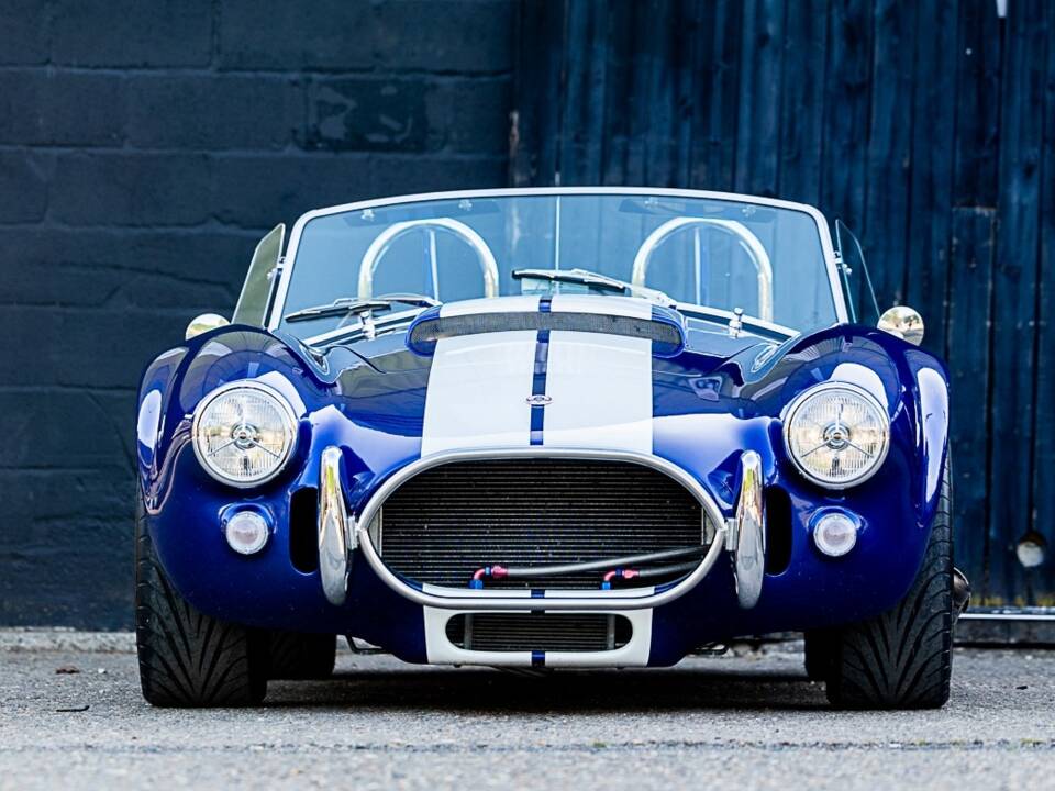 Image 6/50 of Dax Cobra (2005)