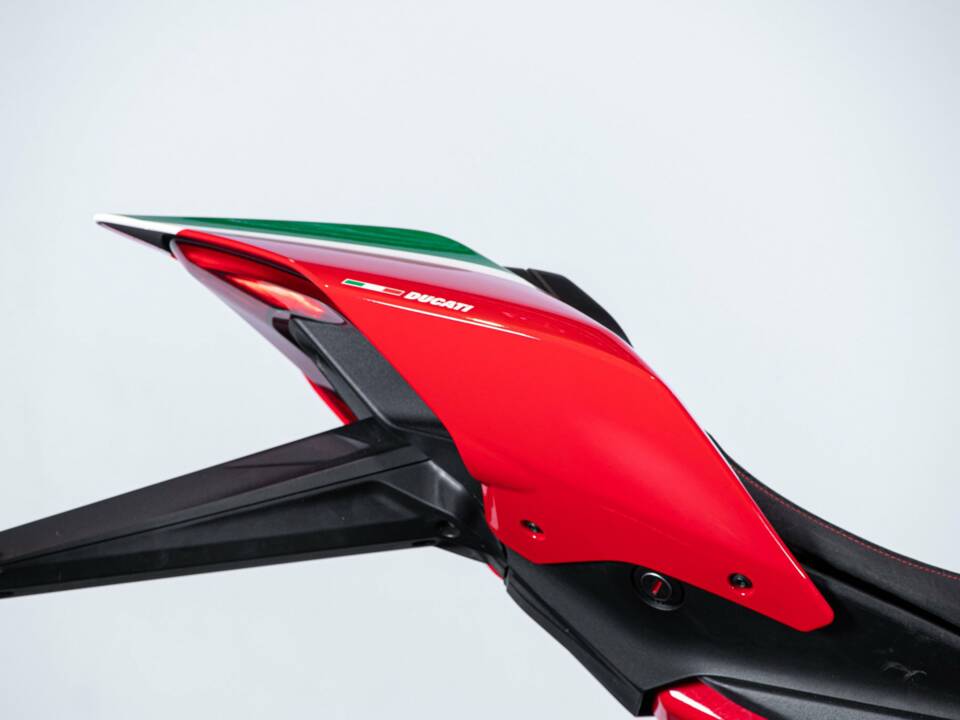 Image 39/50 of Ducati DUMMY (2018)