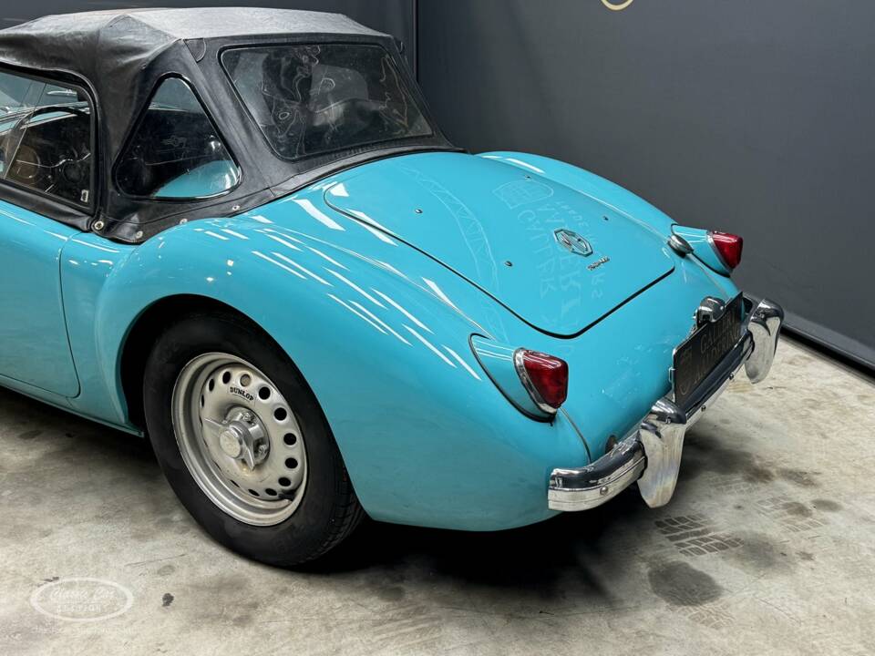 Bild 39/40 von MG MGA Twin Cam (1959)