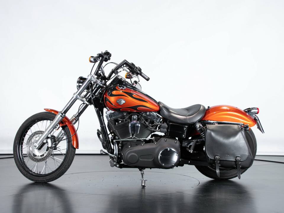 Bild 1/50 von Harley-Davidson DUMMY (2010)