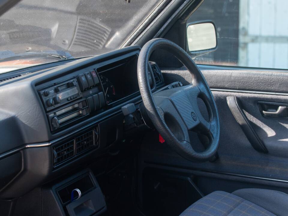 Imagen 26/50 de Volkswagen Golf Mk II Gti 1.8 (1988)