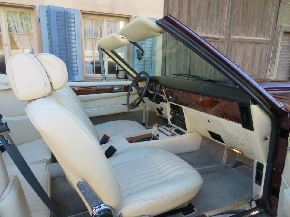 Bild 9/22 von Aston Martin V8 Volante (1980)