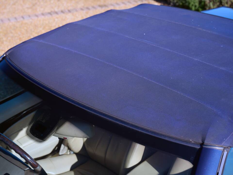 Image 15/50 of Mercedes-Benz SL 280 (1996)