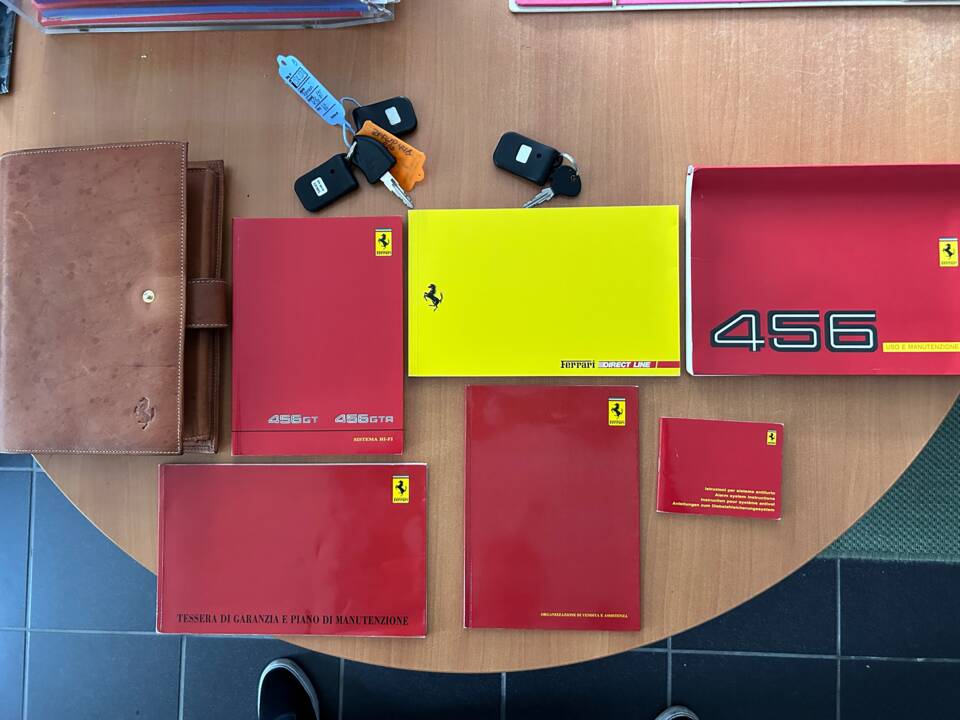 Afbeelding 24/27 van Ferrari 456 GT (1997)