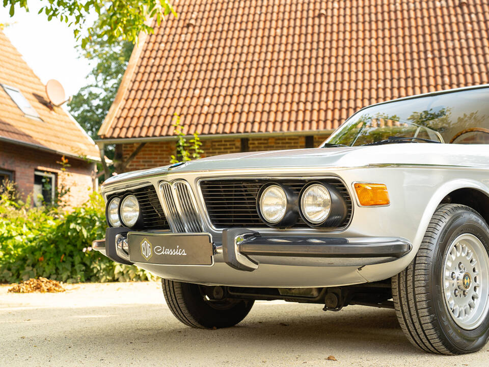 Immagine 2/79 di BMW 3,0 CSi (1973)