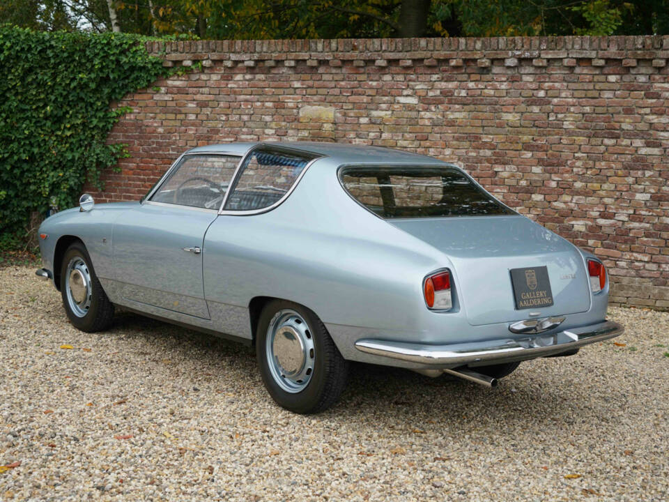 Image 21/50 de Lancia Flavia Sport 1.8 (Zagato) (1966)