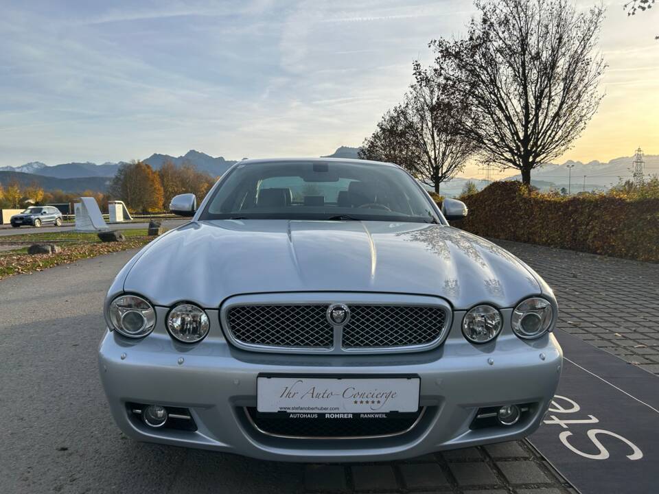 Bild 3/24 von Jaguar XJ 2.7 D (2007)