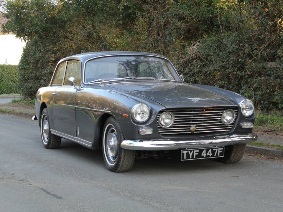 Image 1/16 of Bristol 410 (1968)