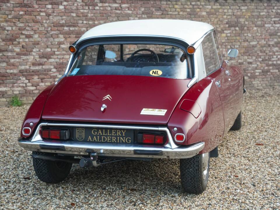 Imagen 21/50 de Citroën DS 21 (1971)