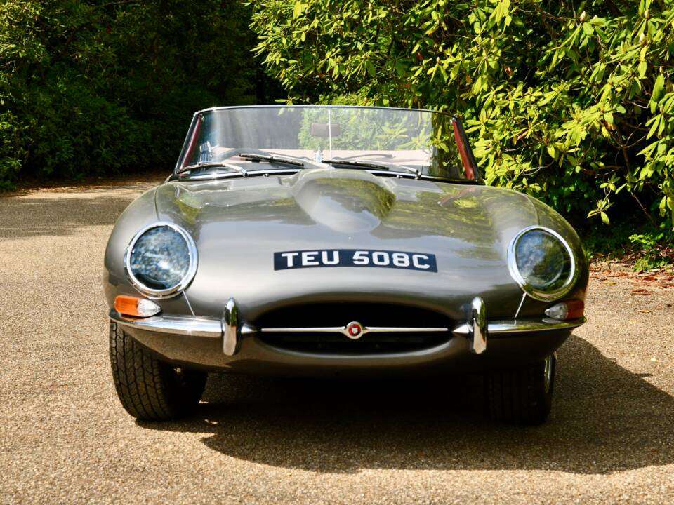 Bild 14/14 von Jaguar Type E 4.2 (1965)