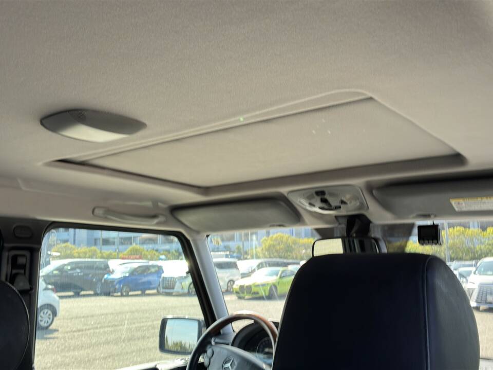 Bild 49/63 von Mercedes-Benz G 500 (lang) (2009)