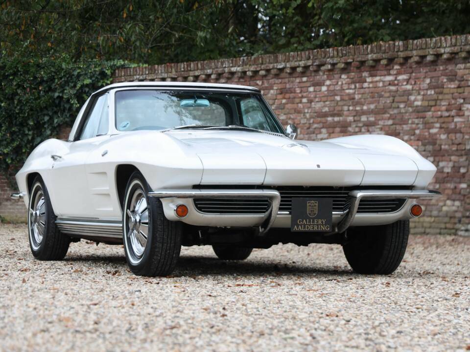 Imagen 35/50 de Chevrolet Corvette Sting Ray Convertible (1964)