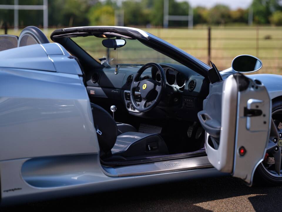 Bild 9/41 von Ferrari 360 Spider (2001)