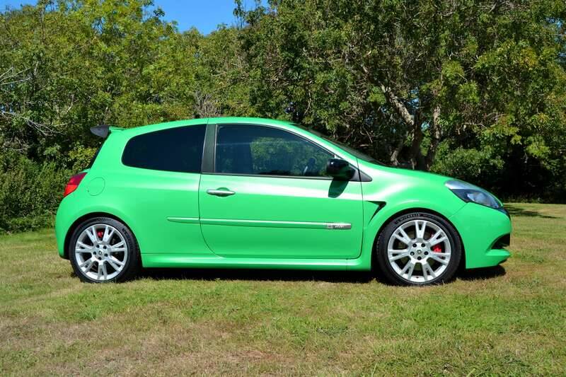 Immagine 4/28 di Renault Clio II 2.0 RS Cup (2010)