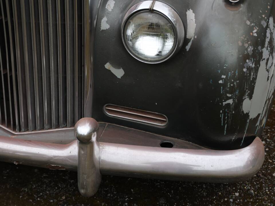 Image 9/50 of Bentley S 1 (1956)