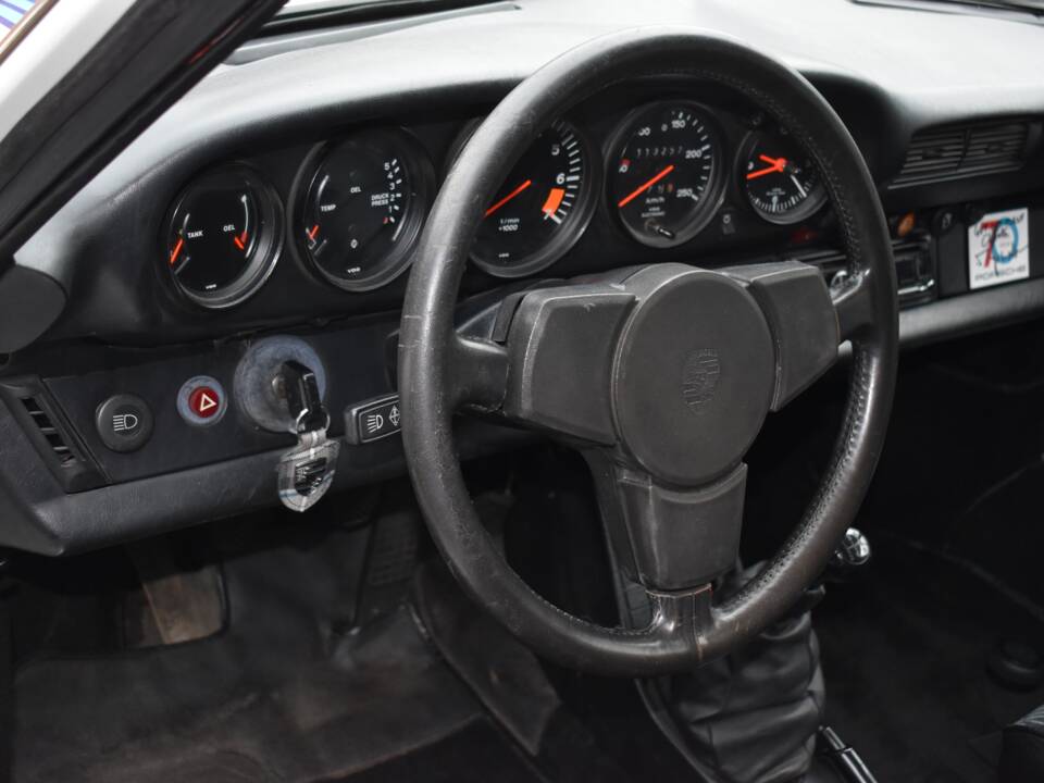 Bild 39/93 von Porsche 911 SC-L 3.1 (1978)