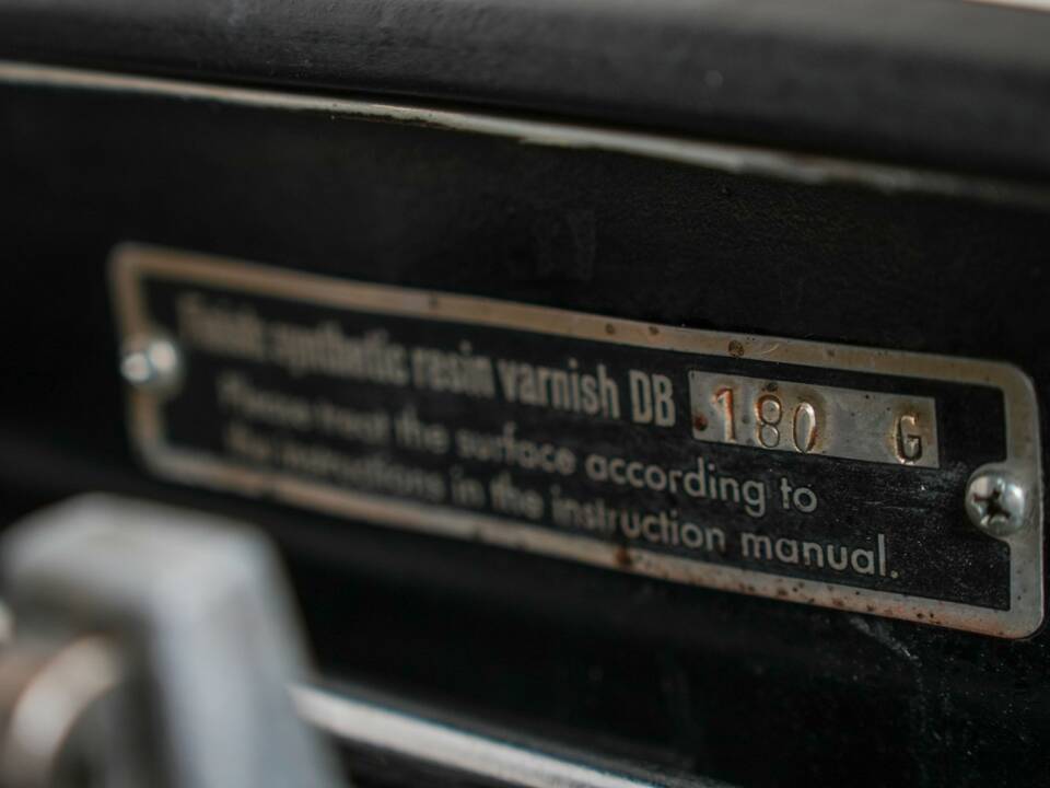 Image 23/50 of Mercedes-Benz 300 SL Roadster (1958)