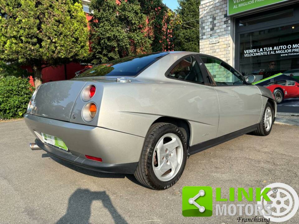 Image 4/10 of FIAT Coupé 2.0 20V (1997)