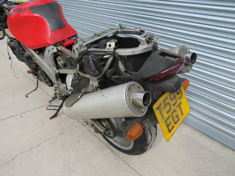 Bild 32/32 von Suzuki TL 1000R (1999)