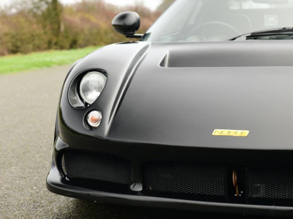 Image 38/50 of Noble M12 GTO (2002)