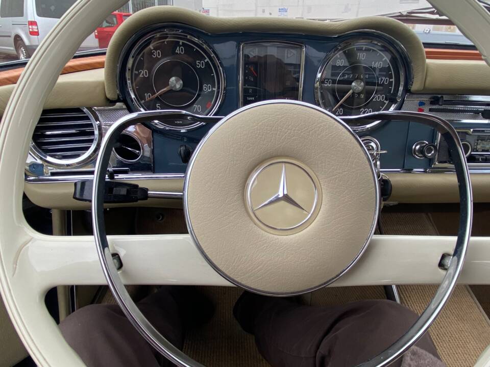 Imagen 18/32 de Mercedes-Benz 230 SL (1963)