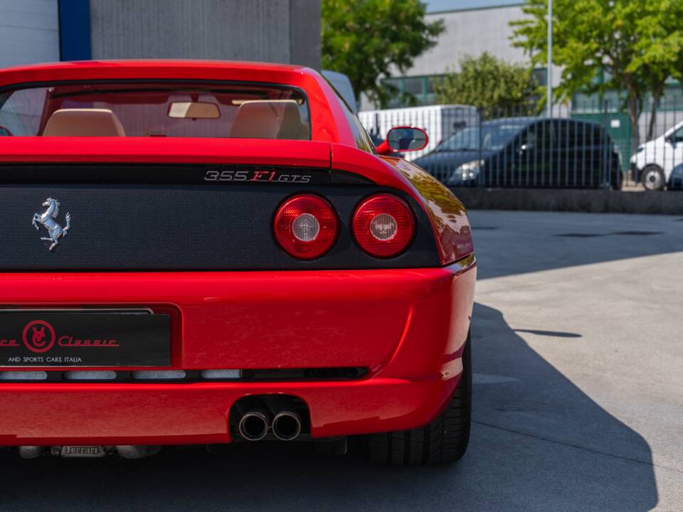 Bild 28/100 von Ferrari F 355 F1 GTS (1998)