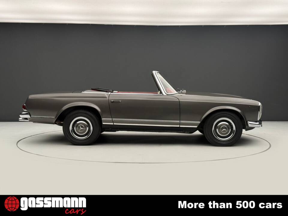 Afbeelding 4/15 van Mercedes-Benz 230 SL (1963)