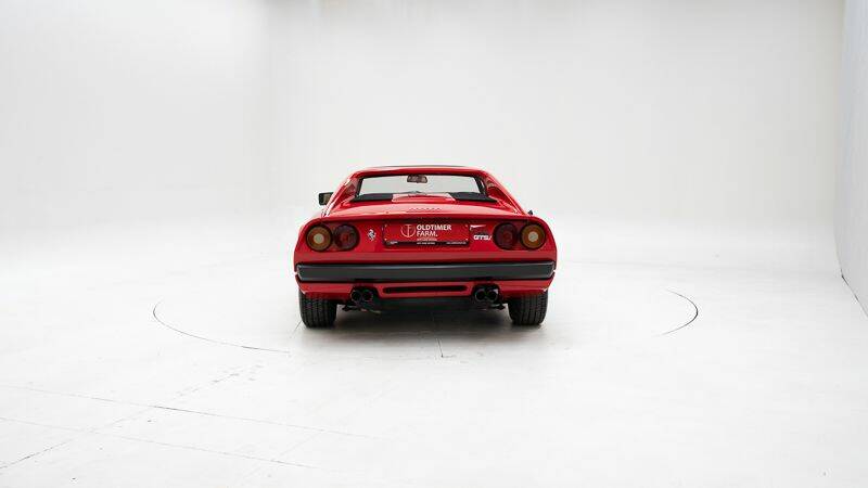 Image 7/15 of Ferrari 308 GTSi (1982)