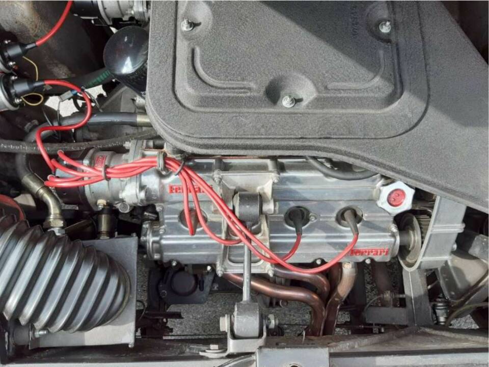 Image 7/9 of Ferrari 208 GT4 (1976)