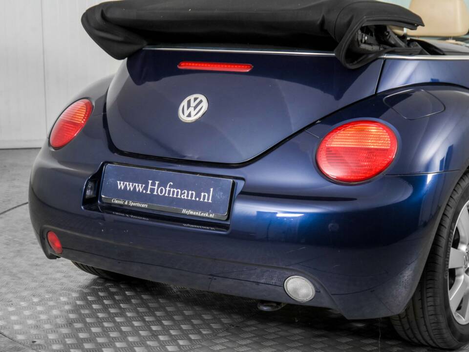 Immagine 27/50 di Volkswagen New Beetle 1.6 (2004)