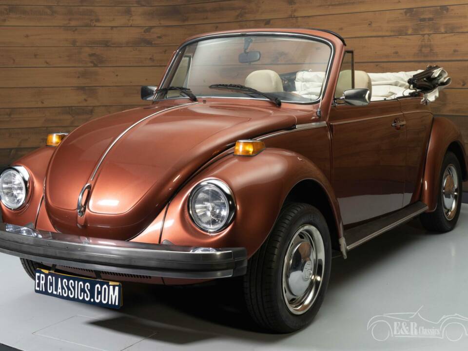 Image 3/9 de Volkswagen Escarabajo 1600 (1978)
