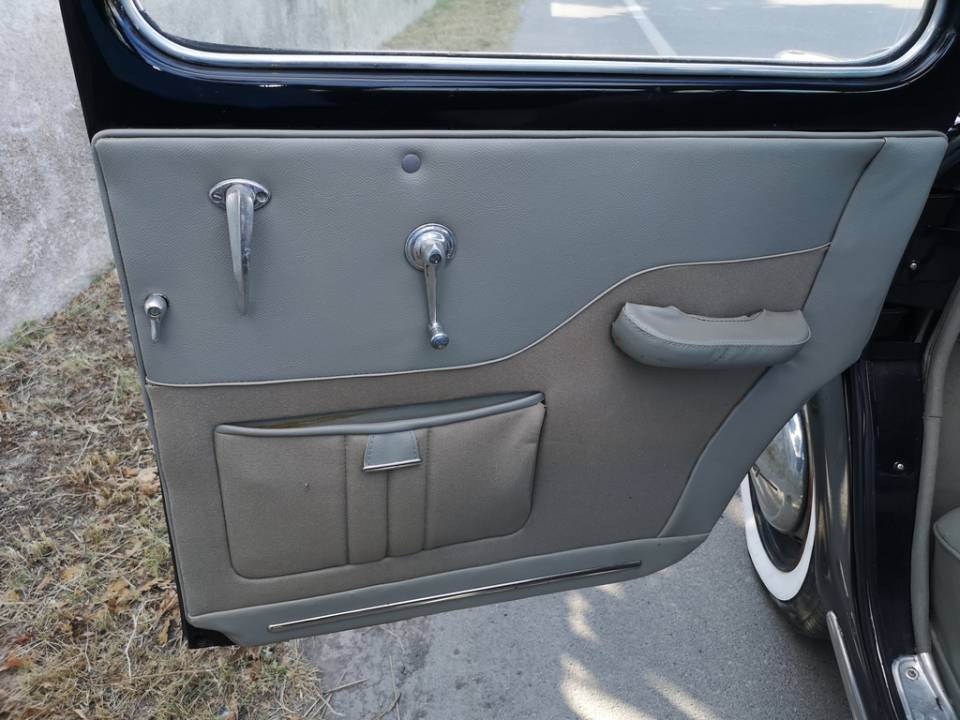 Image 18/21 of Lancia Appia (1961)