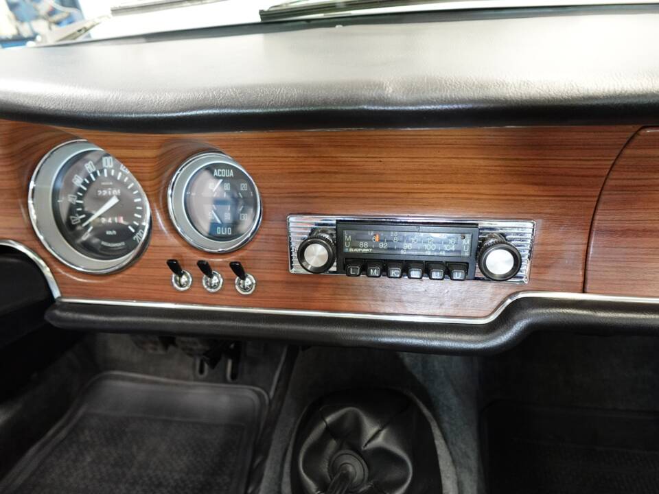 Bild 11/67 von Alfa Romeo Giulia 1300 GT Junior (1968)