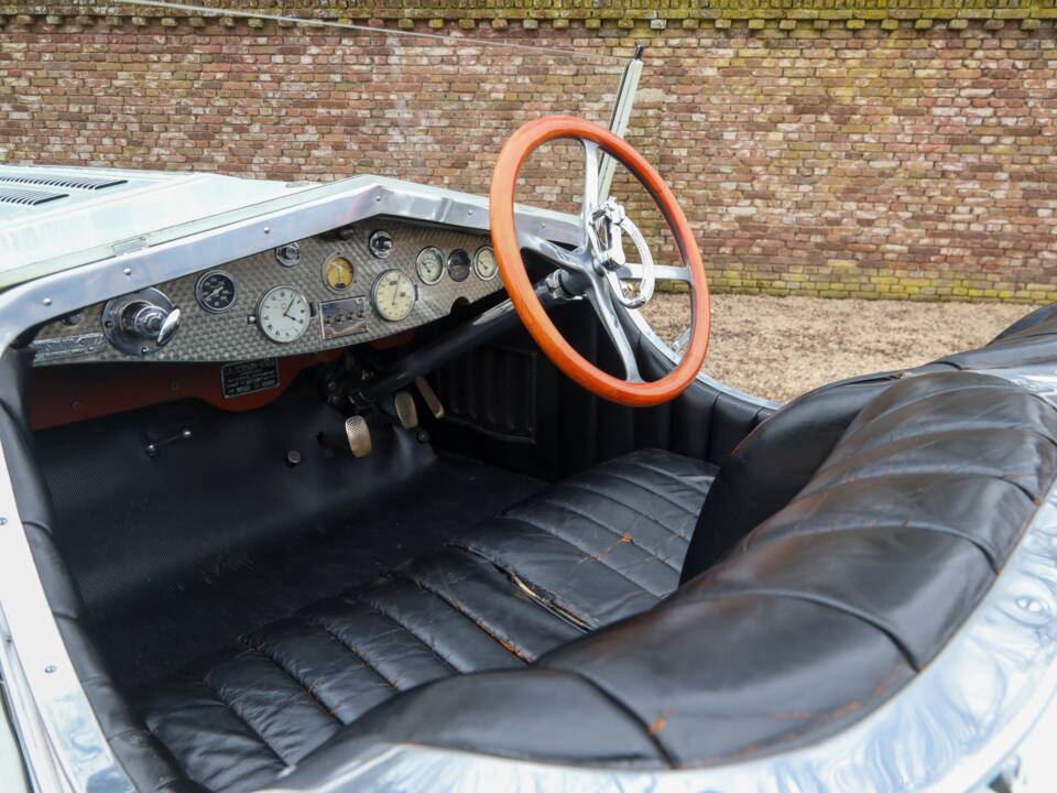 Image 14/50 of Hispano-Suiza 16 HP (1922)