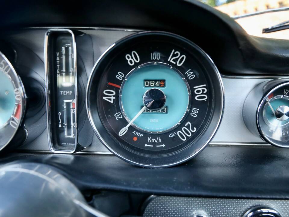 Bild 37/50 von Volvo 1800 S (1967)