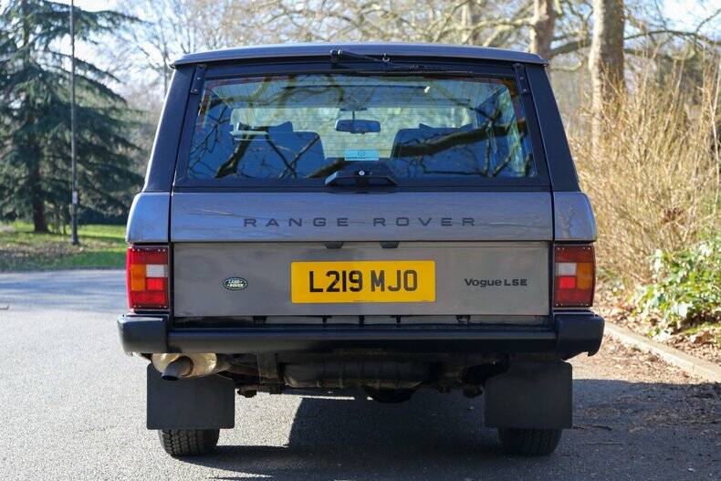 Image 11/50 of Land Rover Range Rover Vogue LSE (1994)