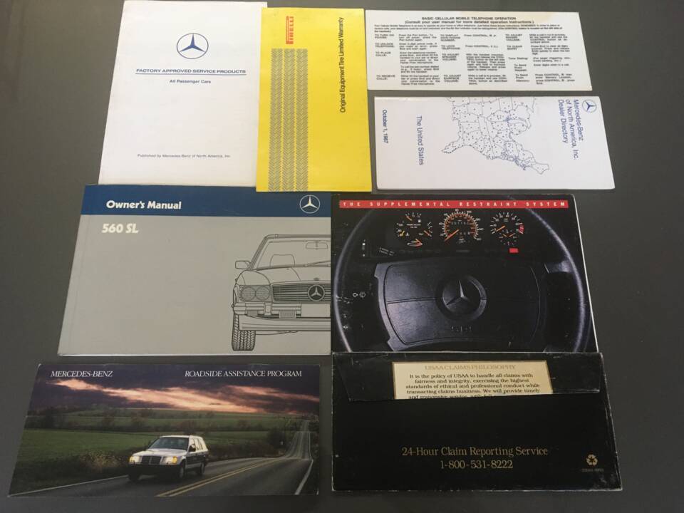 Image 93/94 of Mercedes-Benz 560 SL (1988)