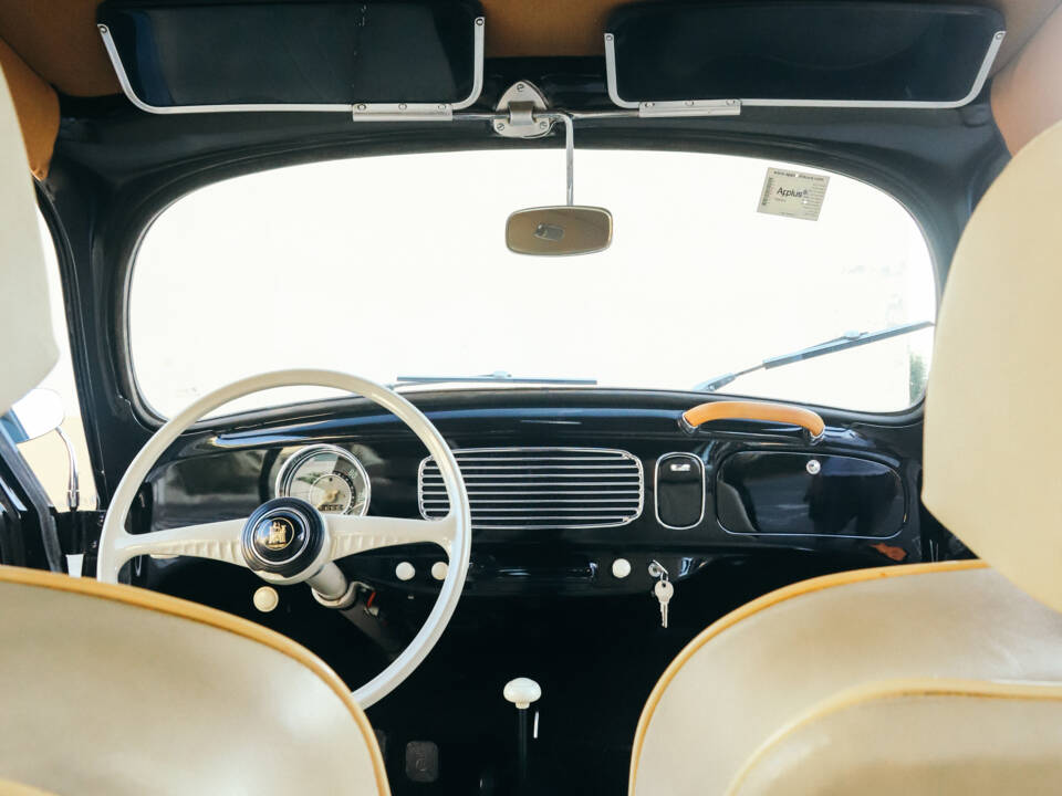 Image 89/130 of Volkswagen Beetle 1200 Export &quot;Oval&quot; (1954)
