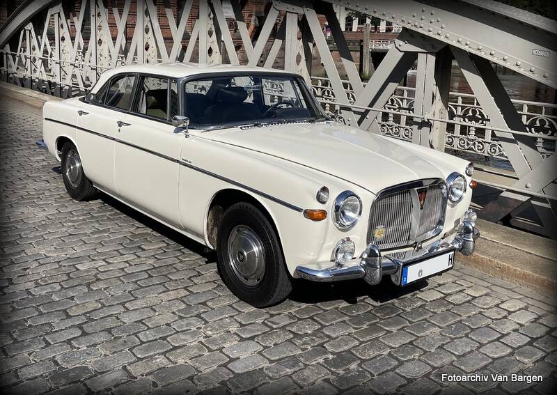 Bild 8/24 von Rover 3 Liter Mk III (1966)