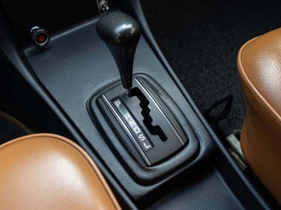 Afbeelding 19/40 van Mercedes-Benz 230 (1976)