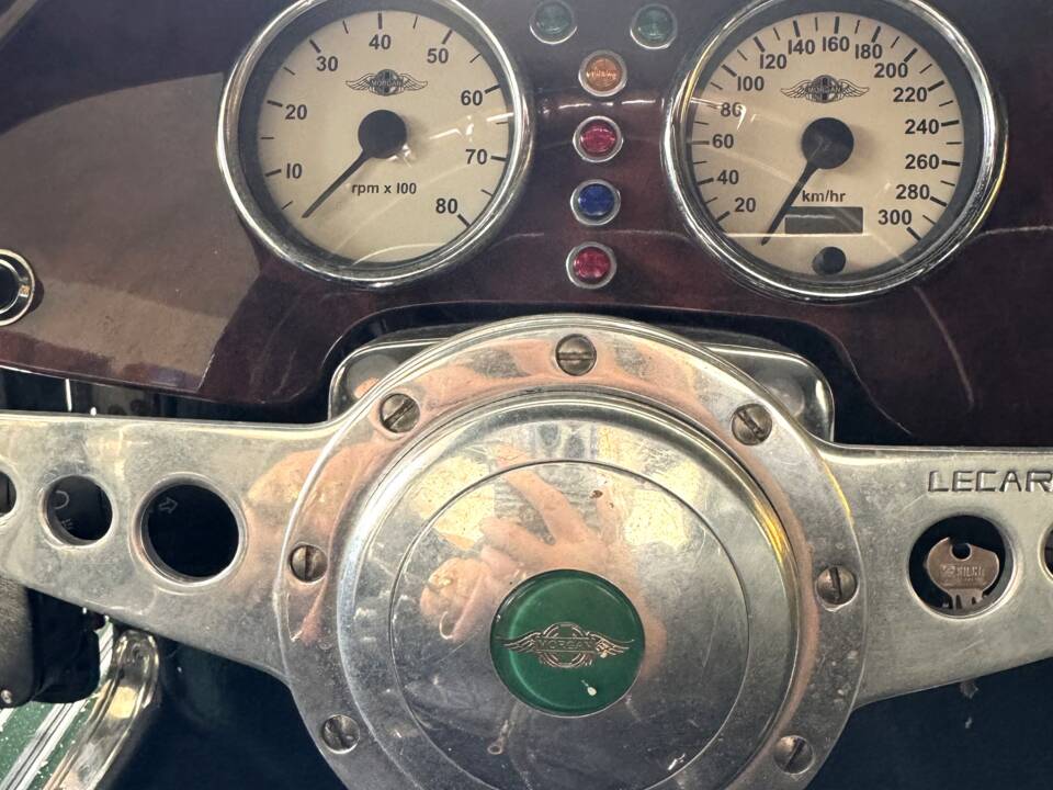 Image 8/14 of Morgan Plus 8 (2003)