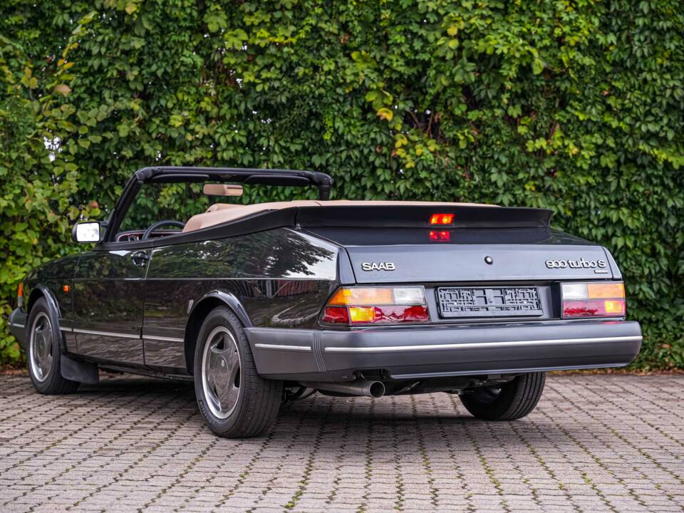 Image 26/89 of Saab 900 Turbo S 16V (1993)