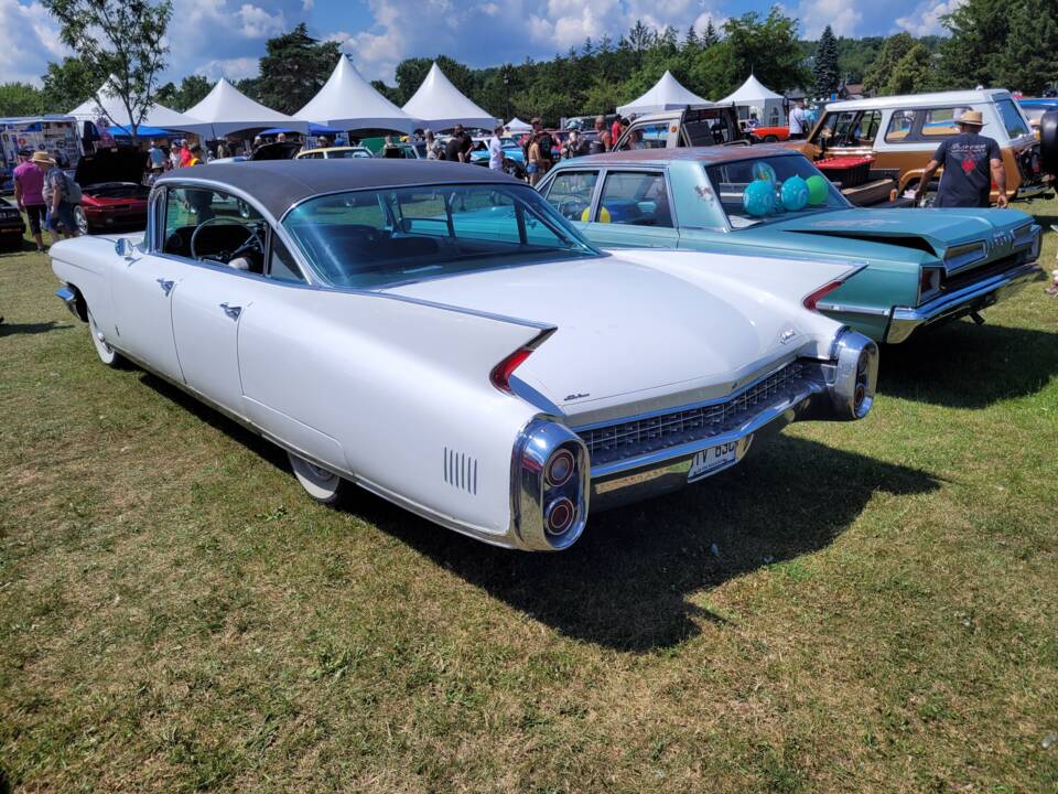 Imagen 4/4 de Cadillac 60 Special Fleetwood (1960)