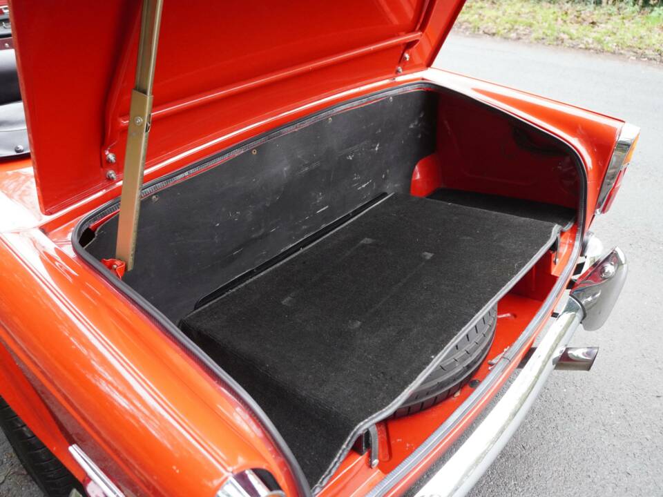 Image 20/21 of Triumph TR 5 PI (1968)