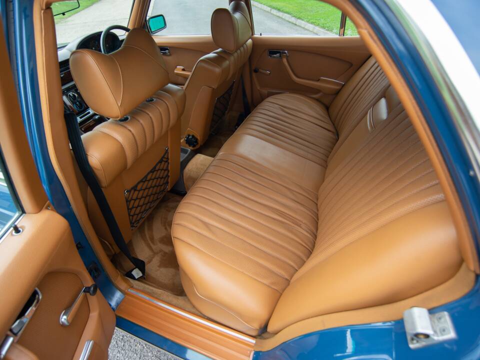 Immagine 14/31 di Mercedes-Benz 280 SE (1980)