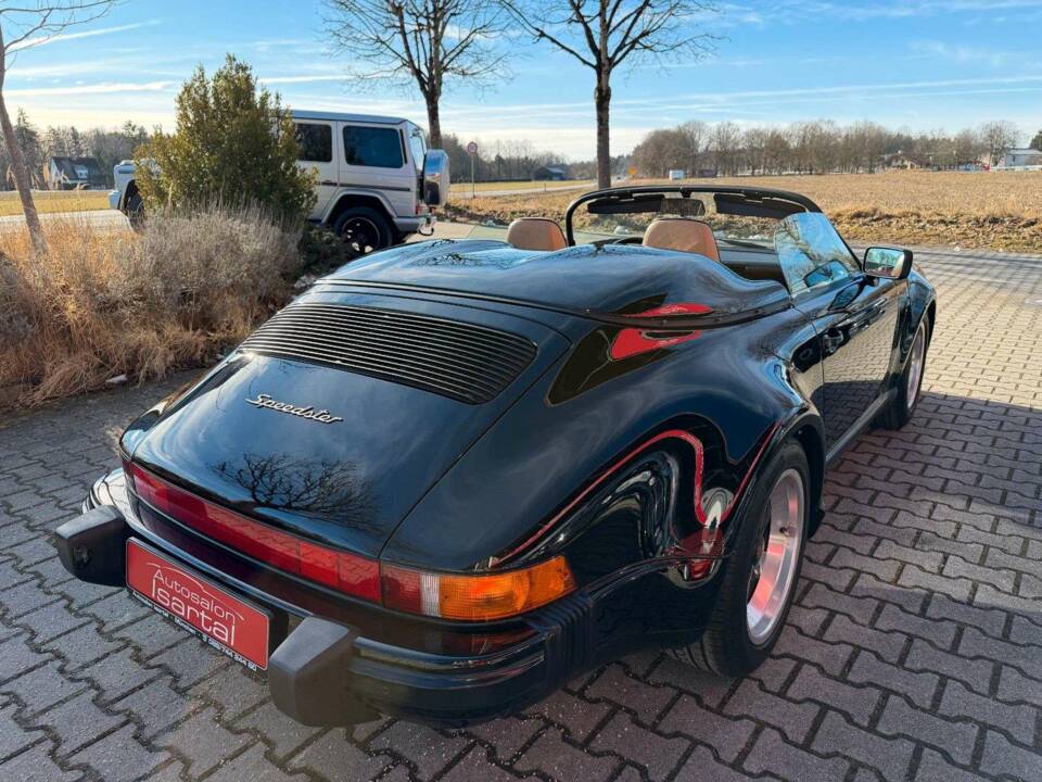 Bild 12/28 von Porsche 911 Carrera 3.2 (1989)