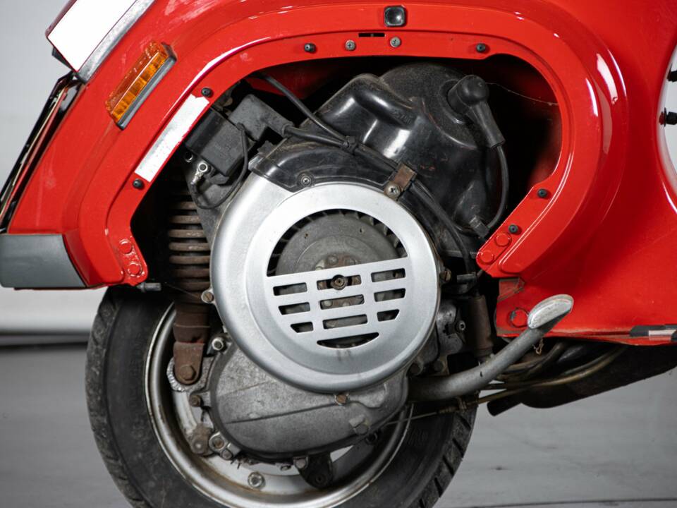 Image 21/34 of Piaggio DUMMY (1982)