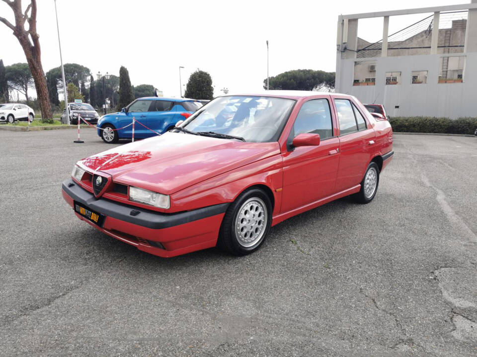 Image 4/40 of Alfa Romeo 155  2.0 Q4 4x4 (1993)